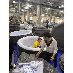 榮威兒童玩具廠 招聘，男50女48歲以內包進廠